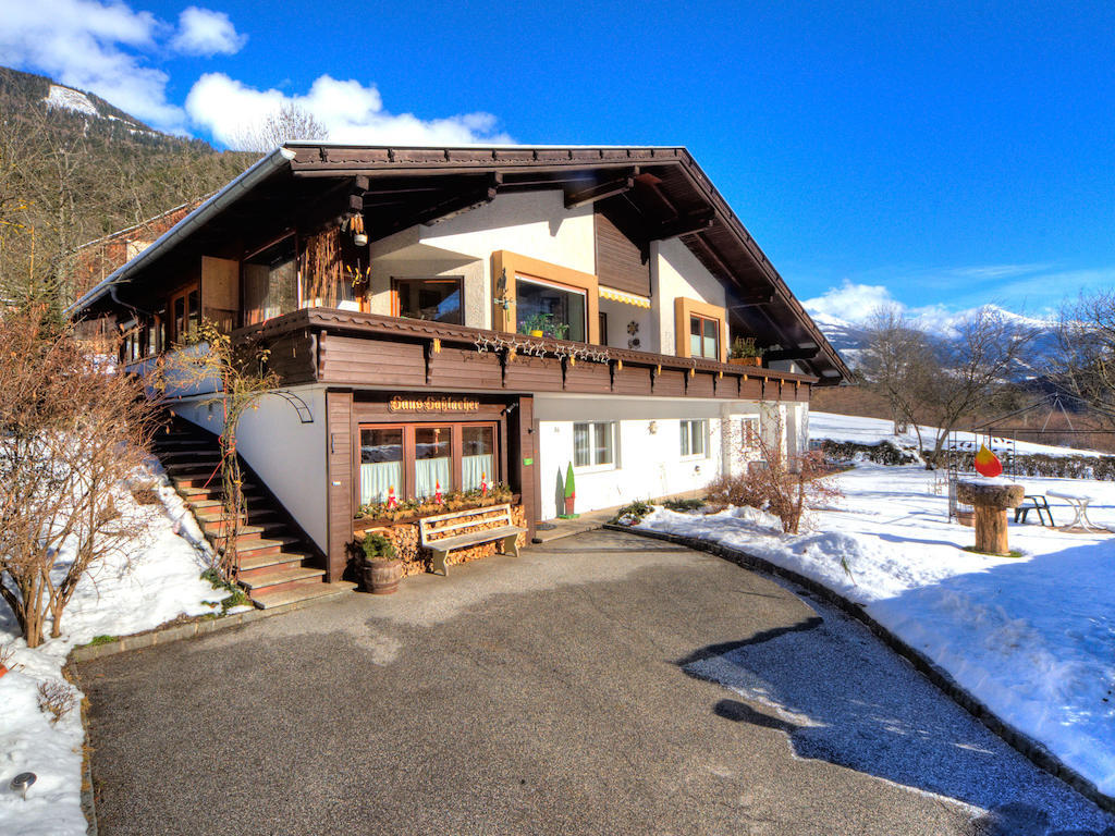 Haus Hasslacher Флаттах Экстерьер фото